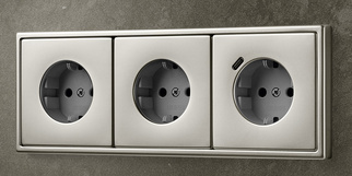 SCHUKO® Steckdosen mit USB bei Elektro Scholz in Jessen (Elster)