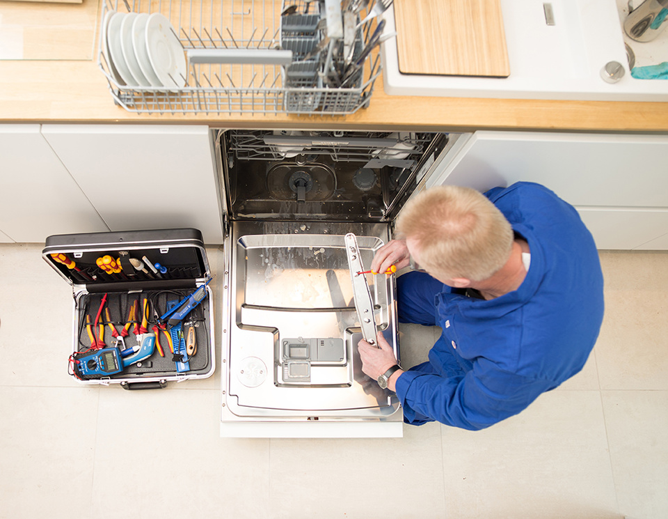 C F022378 bei Elektro Scholz in Jessen / Elster OT Holzdorf