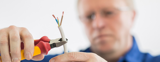 DGUV Vorschrift 3-Check bei Elektro Scholz in Jessen (Elster)